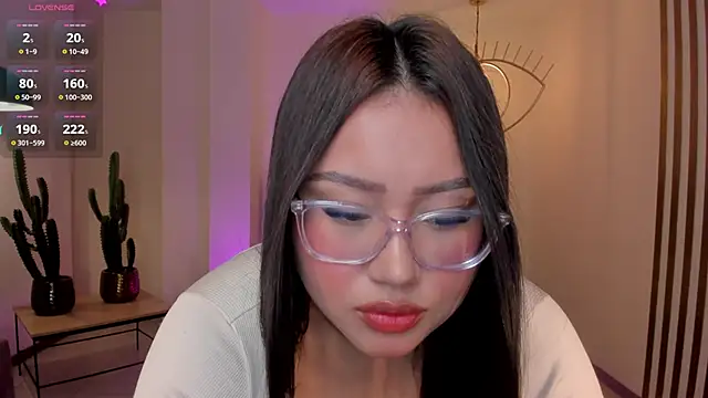 Snapshot of AmberLewis_ chatting on 02/12/25, 03:18 AmberLewis online show from 02/12/25, 03:18