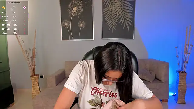 AmberLewis  online show from 11/02/25, 11:07