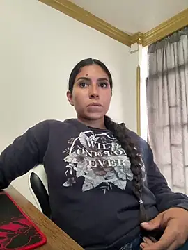 bella-black online show from 05/21/26, 04:03