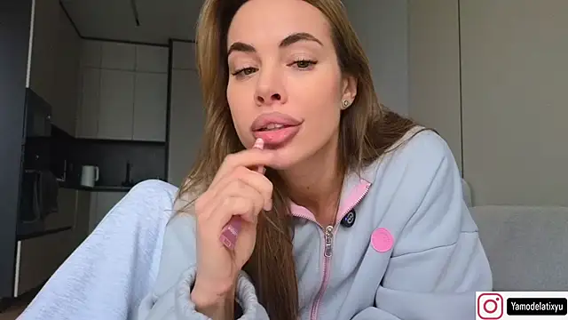 diffgirls2 online show from 12/03/25, 10:13