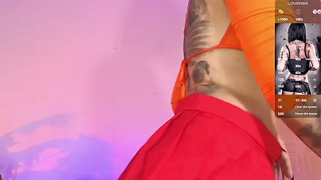 Snapshot of ABRILFACCINI chatting on 10/02/25, 01:18 ABRILFACCINI online show from 10/02/25, 01:18