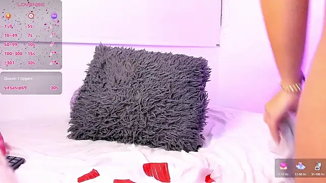 nyna 1 online show from 02/14/25, 02:50