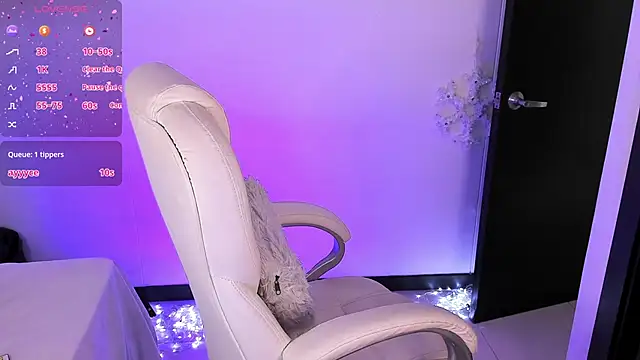 nyna 1 online show from 02/15/25, 10:10