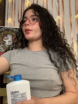 Snapshot of Antoniart_ chatting on 01/21/25, 03:37 Antoniart online show from 01/21/25, 03:37