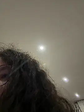 Snapshot of Antoniart_ chatting on 03/13/25, 01:10 Antoniart online show from 03/13/25, 01:10