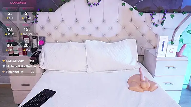 AmberGreyy  online show from 04/18/26, 07:07