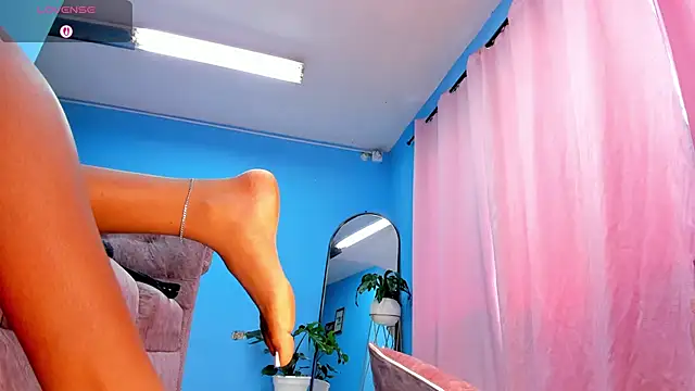 IsabellaBromsS online show from 12/02/25, 05:08