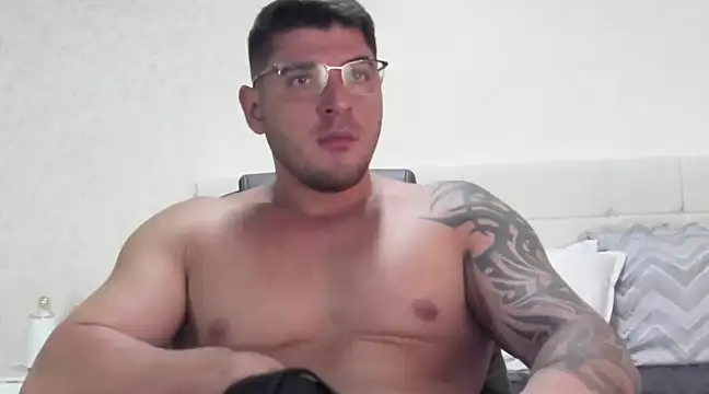 Snapshot of Teilor_Creed chatting on 03/12/25, 09:13 Teilor Creed online show from 03/12/25, 09:13