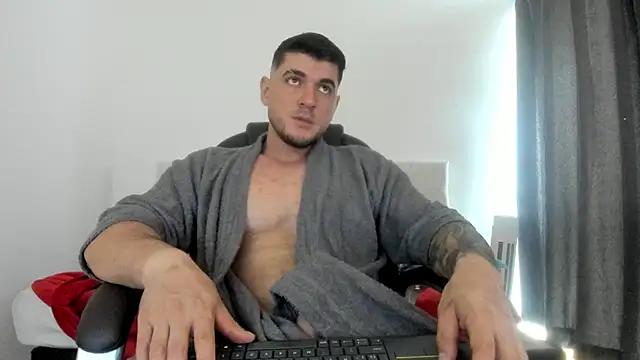 Snapshot of Teilor_Creed chatting on 09/18/25, 08:22 Teilor Creed online show from 09/18/25, 08:22