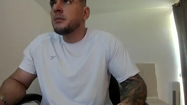 Snapshot of Teilor_Creed chatting on 09/20/25, 07:37 Teilor Creed online show from 09/20/25, 07:37