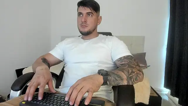 Snapshot of Teilor_Creed chatting on 10/01/25, 08:04 Teilor Creed online show from 10/01/25, 08:04