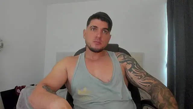 Snapshot of Teilor_Creed chatting on 10/17/25, 06:10 Teilor Creed online show from 10/17/25, 06:10