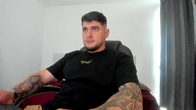 Snapshot of Teilor_Creed chatting on 10/31/25, 05:47 Teilor Creed online show from 10/31/25, 05:47