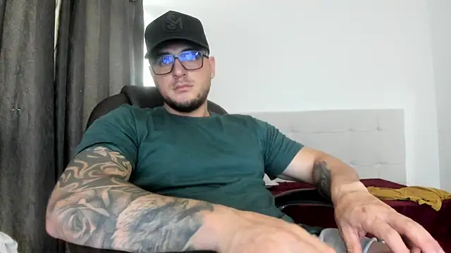 Snapshot of Teilor_Creed chatting on 11/05/25, 08:20 Teilor Creed online show from 11/05/25, 08:20