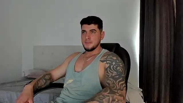 Snapshot of Teilor_Creed chatting on 11/25/25, 07:14 Teilor Creed online show from 11/25/25, 07:14