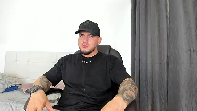 Snapshot of Teilor_Creed chatting on 12/01/25, 07:52 Teilor Creed online show from 12/01/25, 07:52