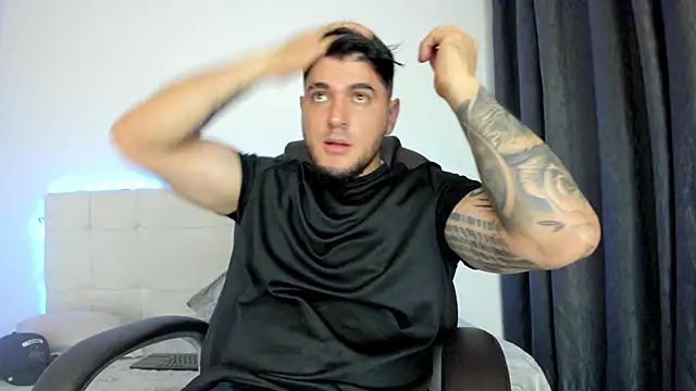 Snapshot of Teilor_Creed chatting on 02/02/26, 11:47 Teilor Creed online show from 02/02/26, 11:47