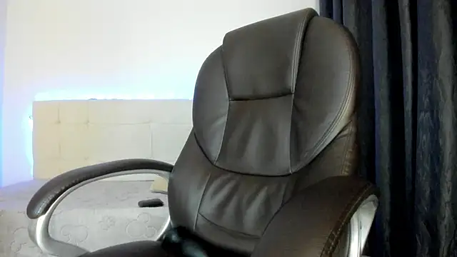 Snapshot of Teilor_Creed chatting on 03/18/26, 12:25 Teilor Creed online show from 03/18/26, 12:25