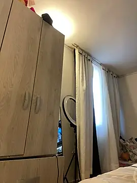 HelennaMoon  online show from 12/20/24, 10:43