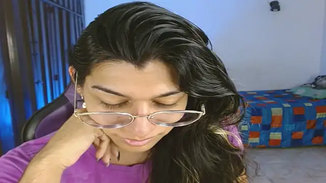 engielphoenis14 online show from 11/15/25, 02:42