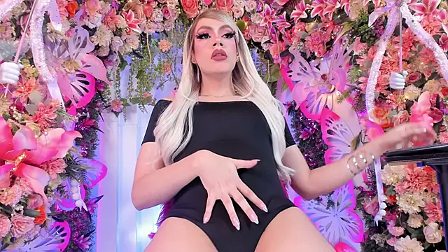 Laurenn evans online show from 04/29/26, 08:15