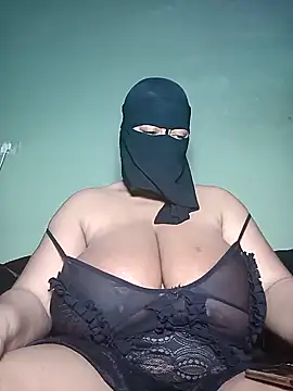 Loly mor online show from 01/30/25, 05:09