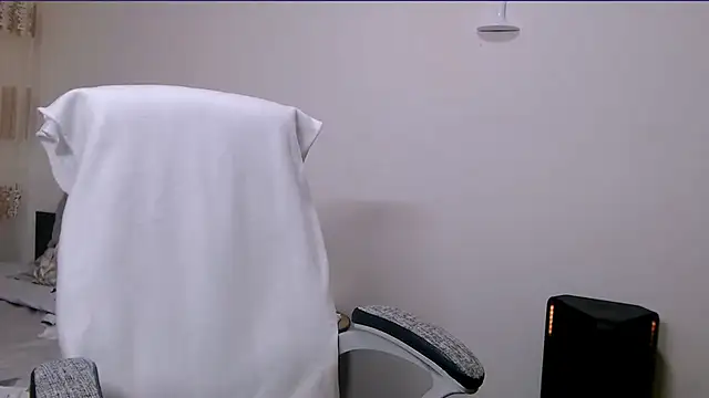 Evadesirex46 online show from 04/01/26, 04:59