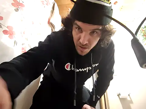 Lilsmokeshow017 online show from 12/21/25, 03:13