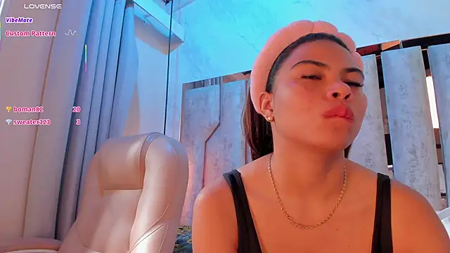 barbara cambels online show from 12/02/25, 07:20