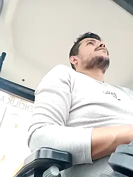 Adana1994 online show from 01/22/25, 06:42