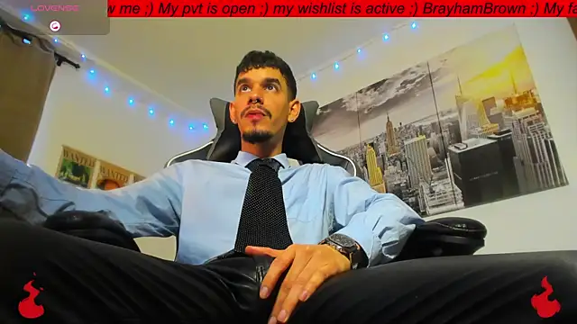 Snapshot of BRAYHAMBROWN chatting on 09/15/25, 10:21 BRAYHAMBROWN online show from 09/15/25, 10:21