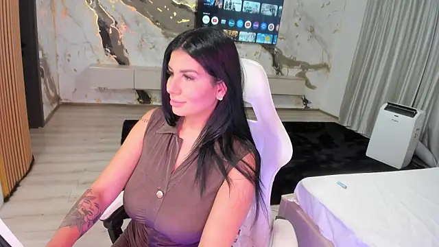 Snapshot of patriciakeys chatting on 07/18/26, 02:05 patriciakeys online show from 07/18/26, 02:05