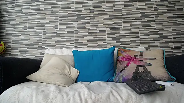 VioletaGomezCo online show from 11/12/25, 02:39