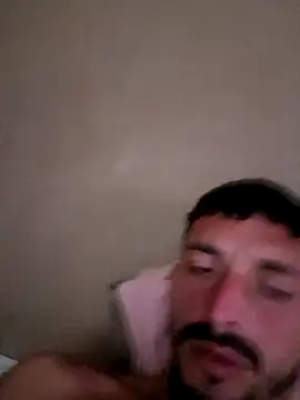 Snapshot of puak6666 chatting on 03/15/25, 08:10 puak6666 online show from 03/15/25, 08:10