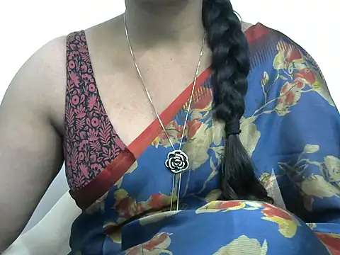 rashmika reddy online show from 11/30/25, 05:06