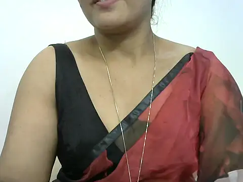 Snapshot of rashmika_reddy chatting on 06/28/26, 04:57 rashmika reddy online show from 06/28/26, 04:57