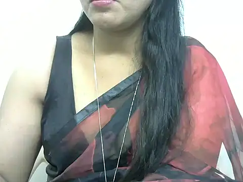 Snapshot of rashmika_reddy chatting on 07/25/26, 06:33 rashmika reddy online show from 07/25/26, 06:33
