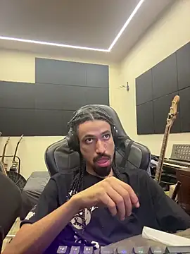 hotcamboy420 online show from 01/14/26, 04:07