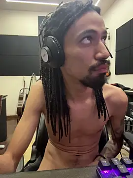 hotcamboy420 online show from 03/07/26, 04:31