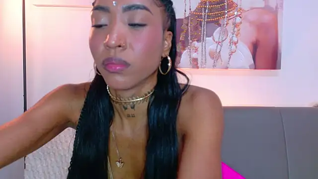 Snapshot of cristal_subin69 chatting on 06/20/26, 06:54 cristal subin69 online show from 06/20/26, 06:54