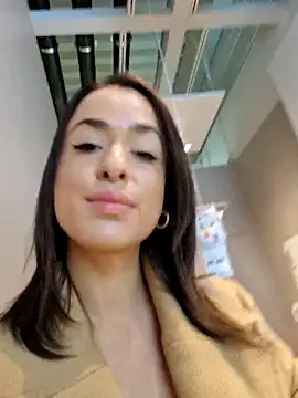 Snapshot of LydiaMaus96 chatting on 11/03/25, 01:12 LydiaMaus96 online show from 11/03/25, 01:12