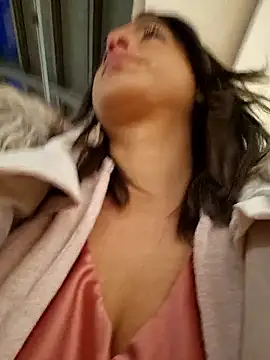 Snapshot of LydiaMaus96 chatting on 01/07/26, 03:47 LydiaMaus96 online show from 01/07/26, 03:47