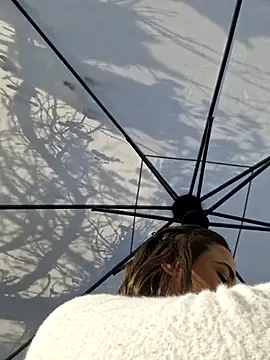 Snapshot of LydiaMaus96 chatting on 02/26/26, 02:27 LydiaMaus96 online show from 02/26/26, 02:27