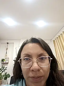 Snapshot of karlamorris_ chatting on 10/05/25, 01:53 karlamorris online show from 10/05/25, 01:53