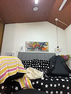 karlamorris  online show from 02/02/26, 02:49