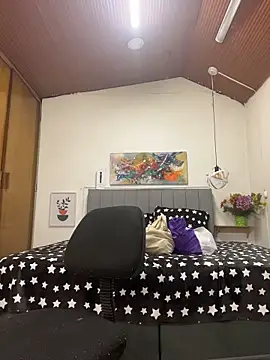 karlamorris  online show from 03/16/26, 01:15