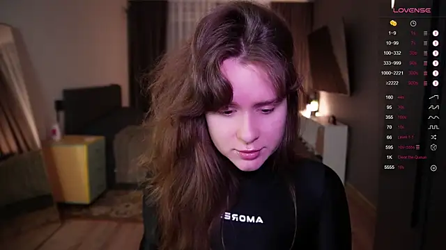 Snapshot of Jantrlatex chatting on 11/25/25, 09:37 Jantrlatex online show from 11/25/25, 09:37