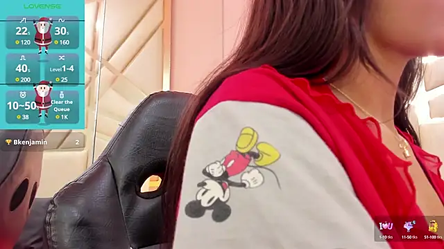 AlanaJones1 online show from 12/21/24, 01:42