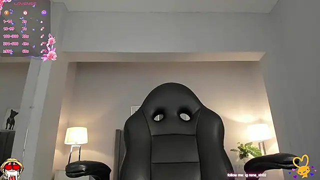 renee shelby  online show from 03/22/25, 02:16