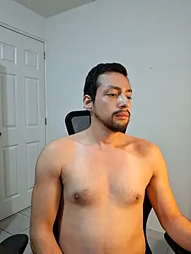 Andresarr93 online show from 09/18/25, 08:22